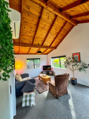 The Kiwi Nest Townhouse in Maunu close to CBD